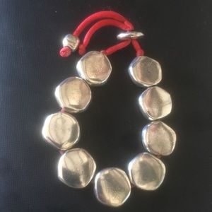 Uno de 50 Silver Red Beaded Bracelet Adjustable